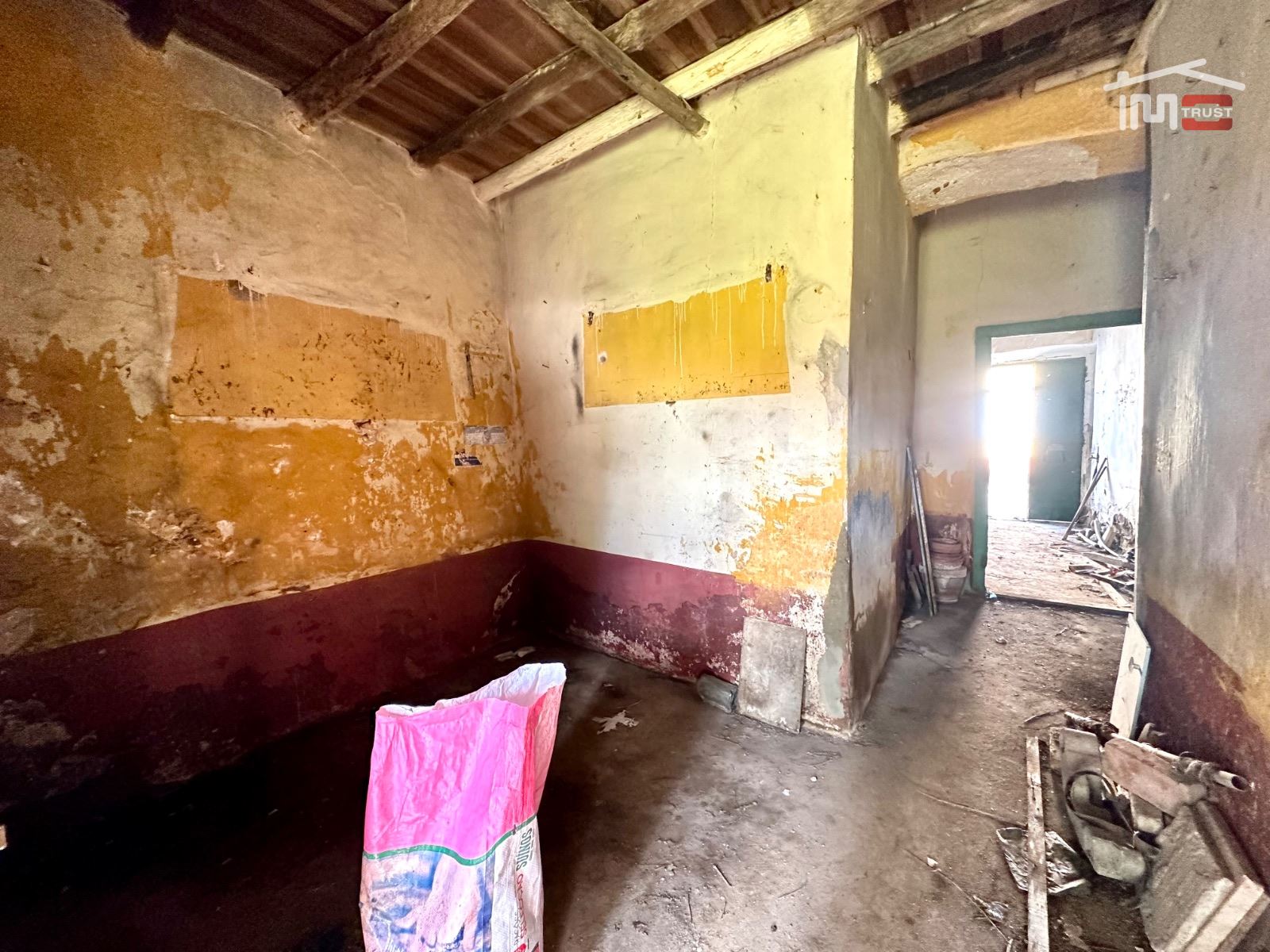 Moradia T3 para Venda em Sarilhos Grandes