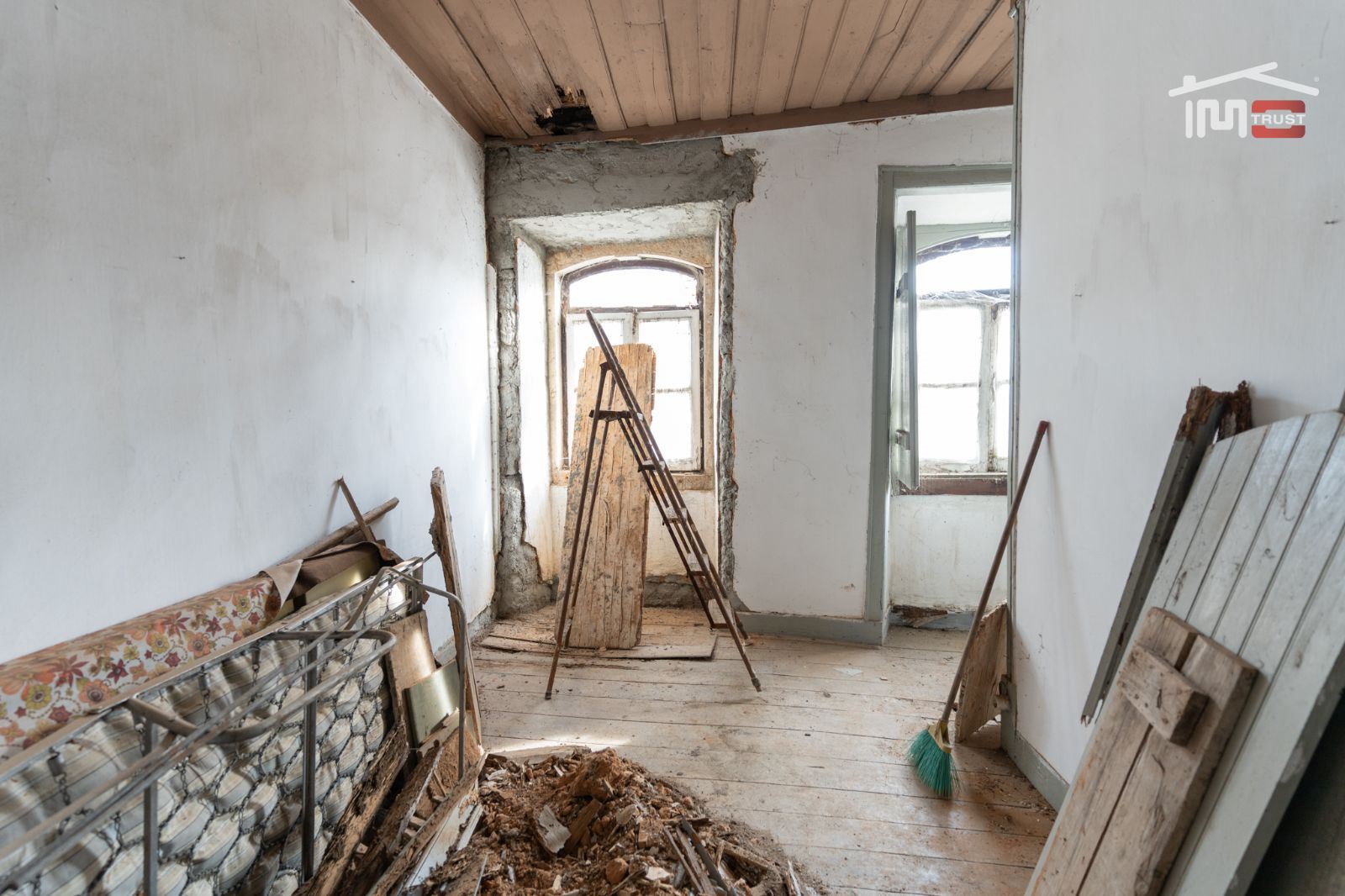 Moradia T2 para Venda em Carregueiros