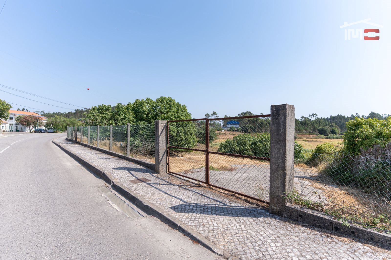Terreno P/ Prédio para Venda em Santa Catarina da Serra e Chainça