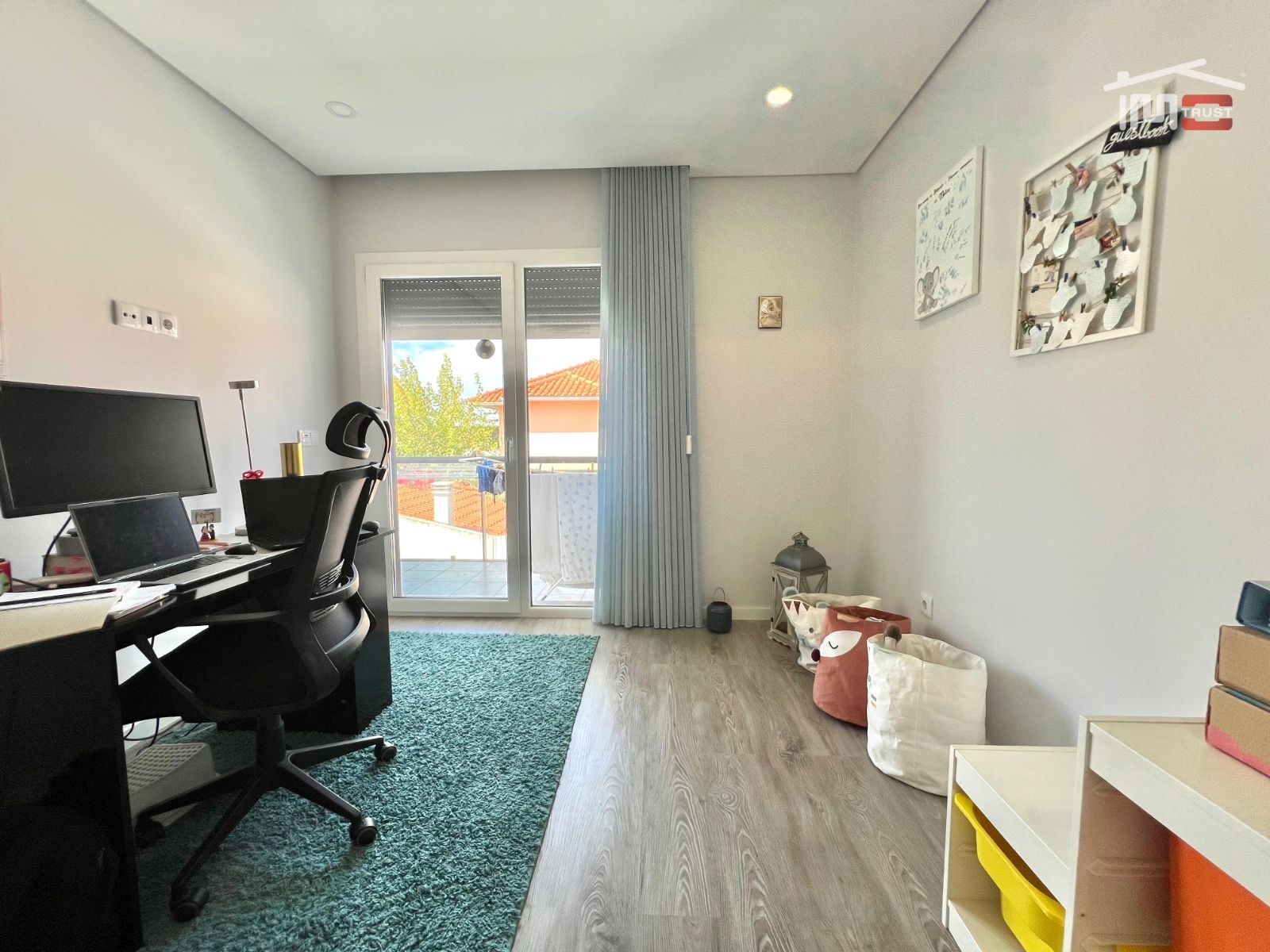 Moradia T4 para Venda em Fernao Ferro Foto 38