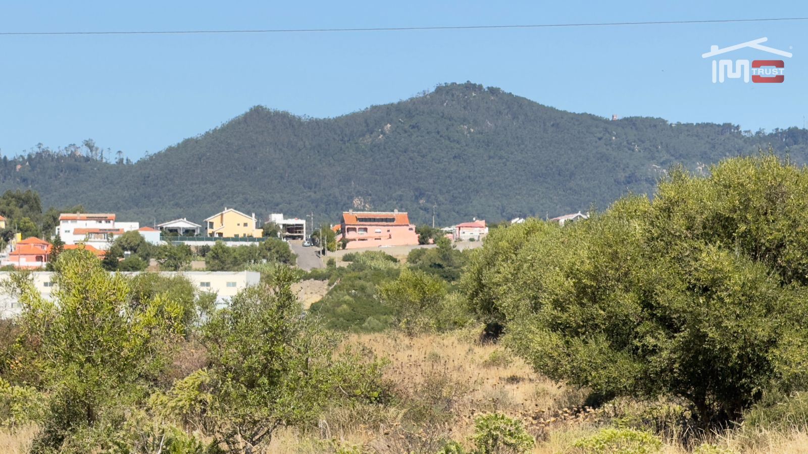 Terreno para Venda em Alcabideche Foto 2