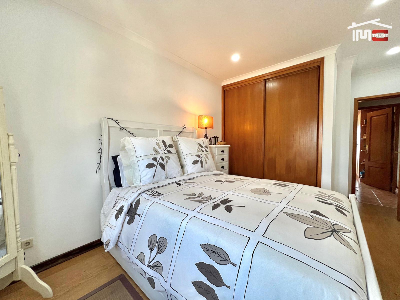 Apartamento T2 para Venda em Quinta do Conde Foto 21