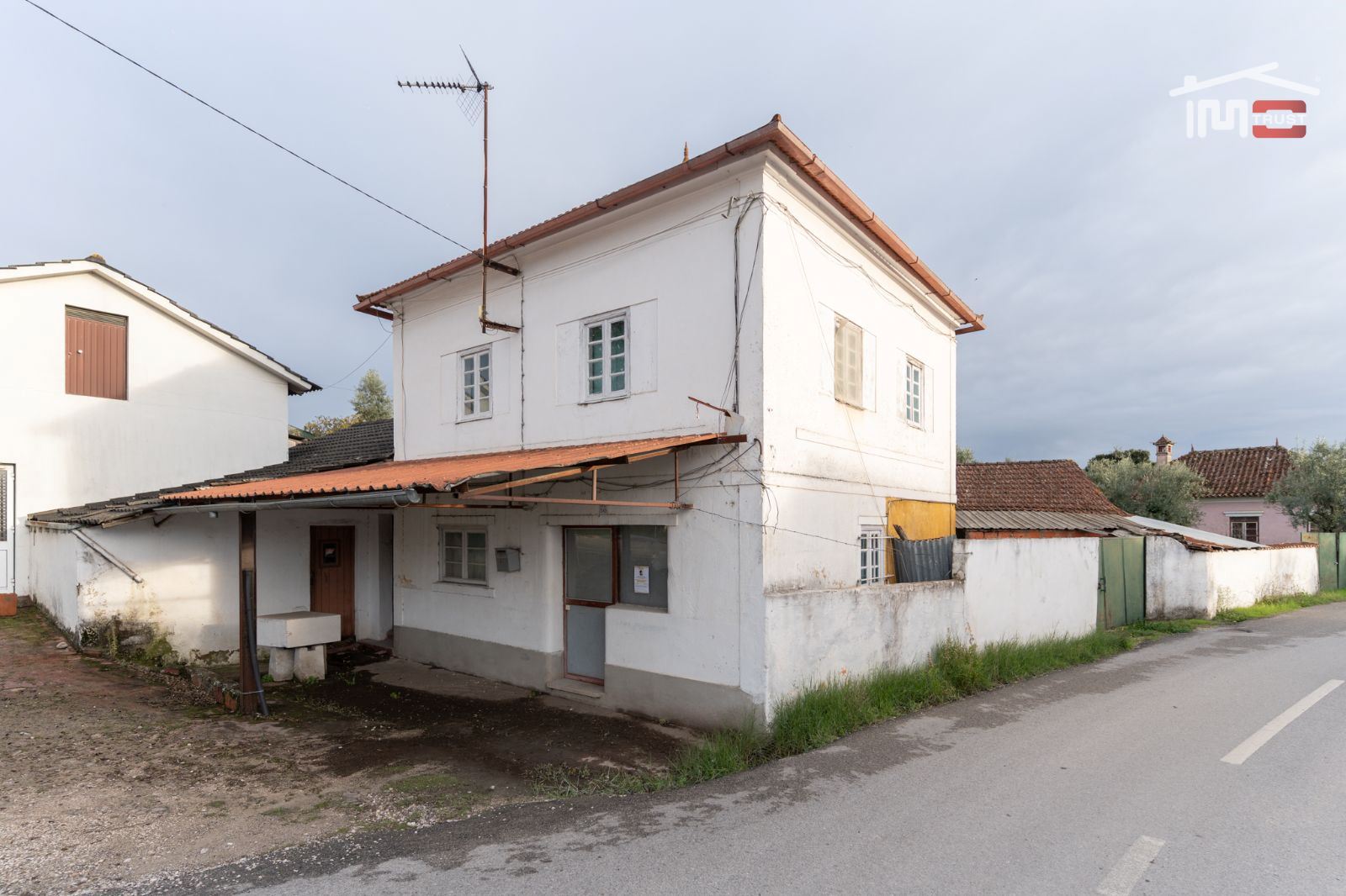 Moradia T3 para Venda em Rio de Couros e Casal dos Bernardos