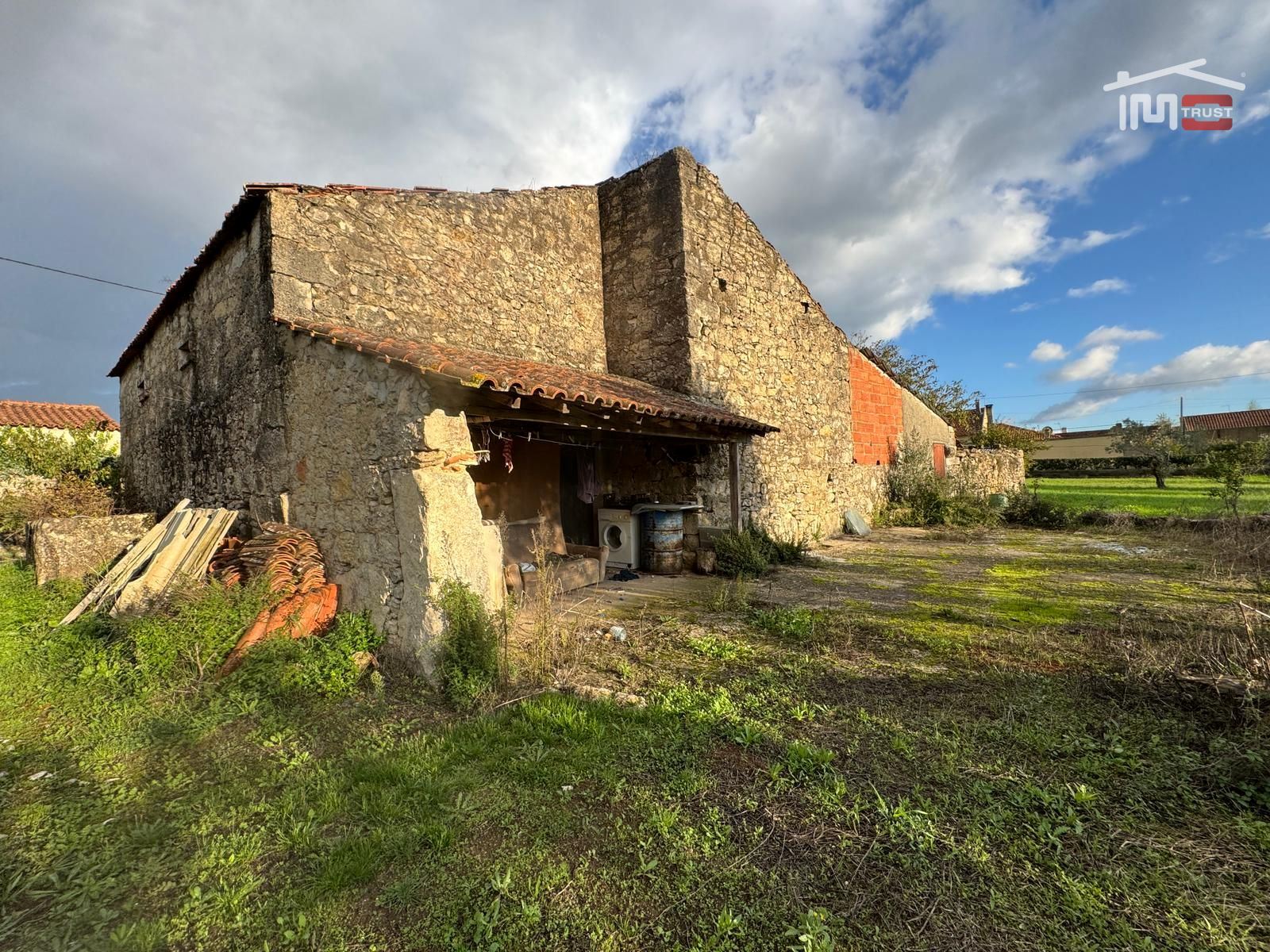 Moradia T0 para Venda em Atouguia