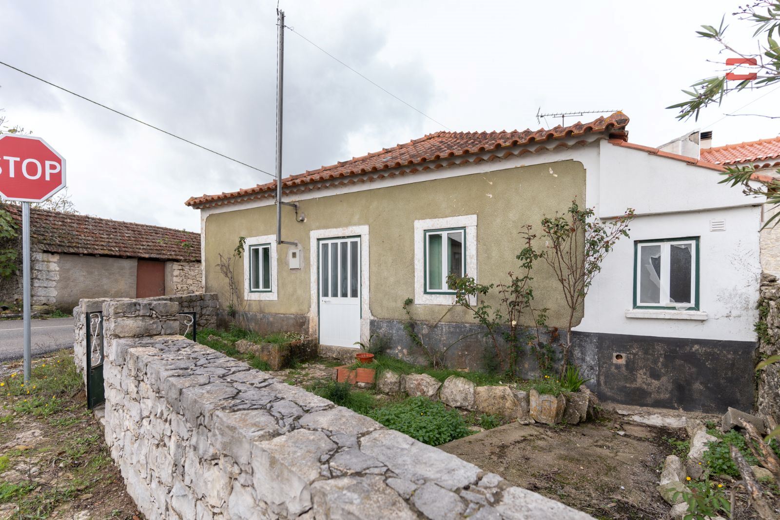 Moradia T2 para Venda em Atouguia