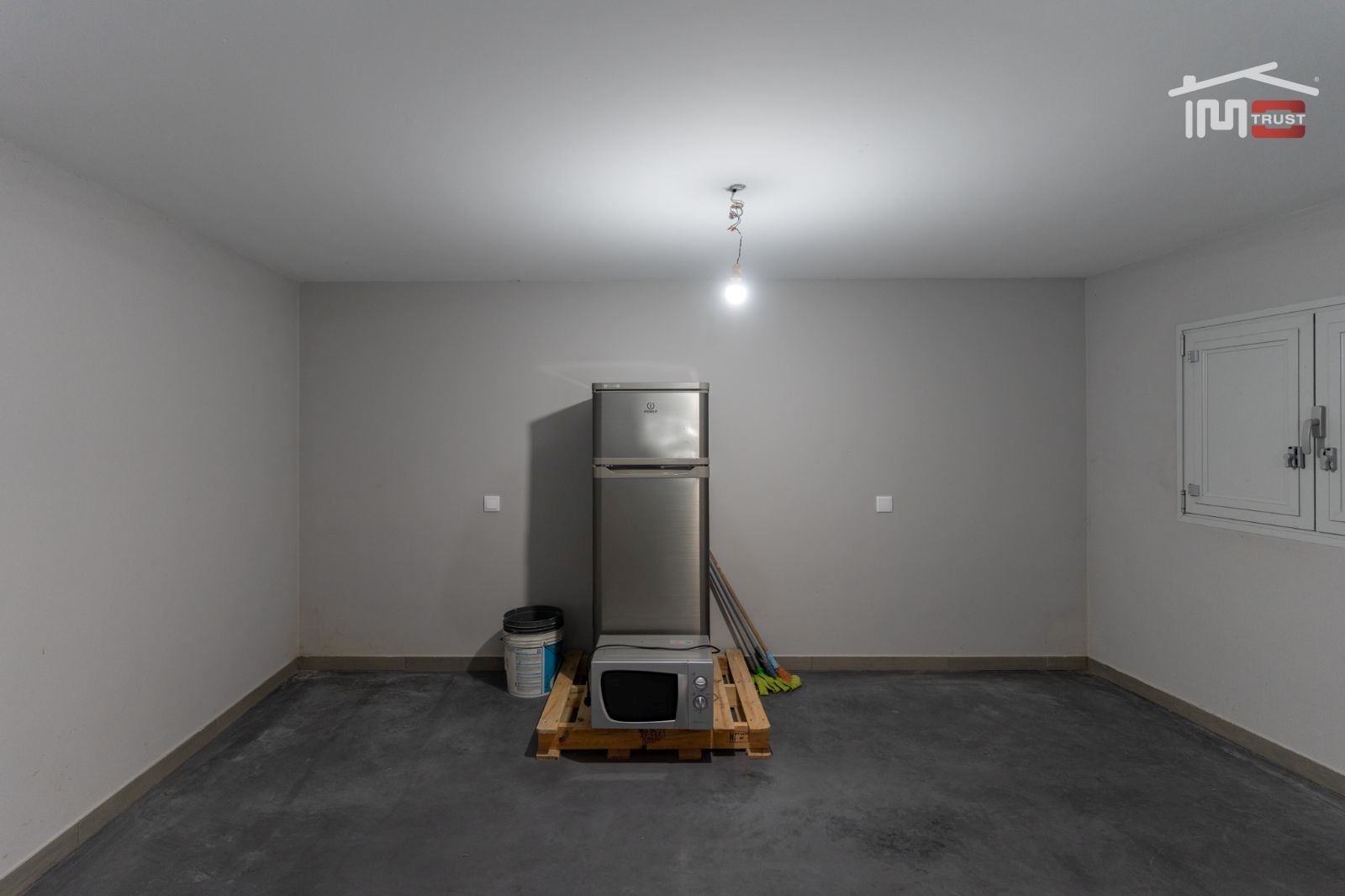 Moradia T3 para Arrendamento em Atouguia