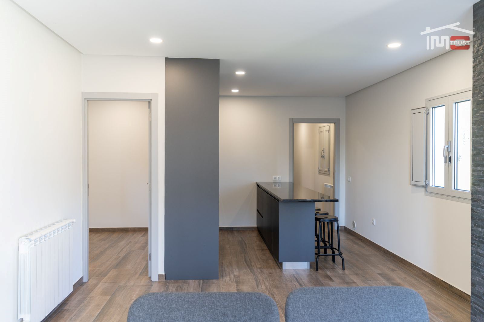 Moradia T3 para Arrendamento em Atouguia