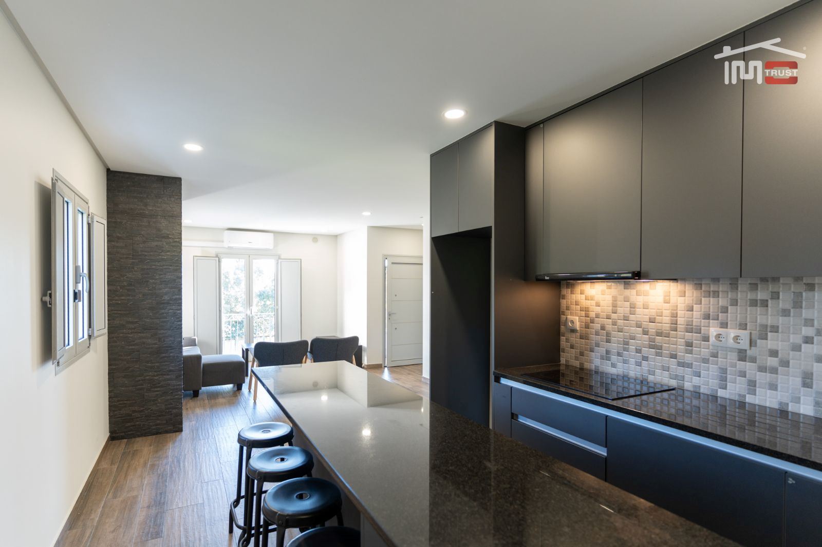 Moradia T3 para Arrendamento em Atouguia