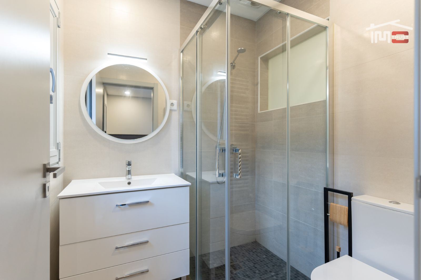 Moradia T3 para Arrendamento em Atouguia