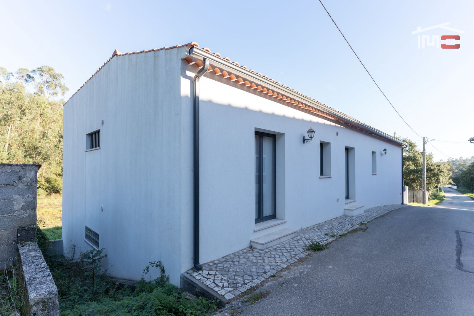 Moradia T3 para Arrendamento em Atouguia