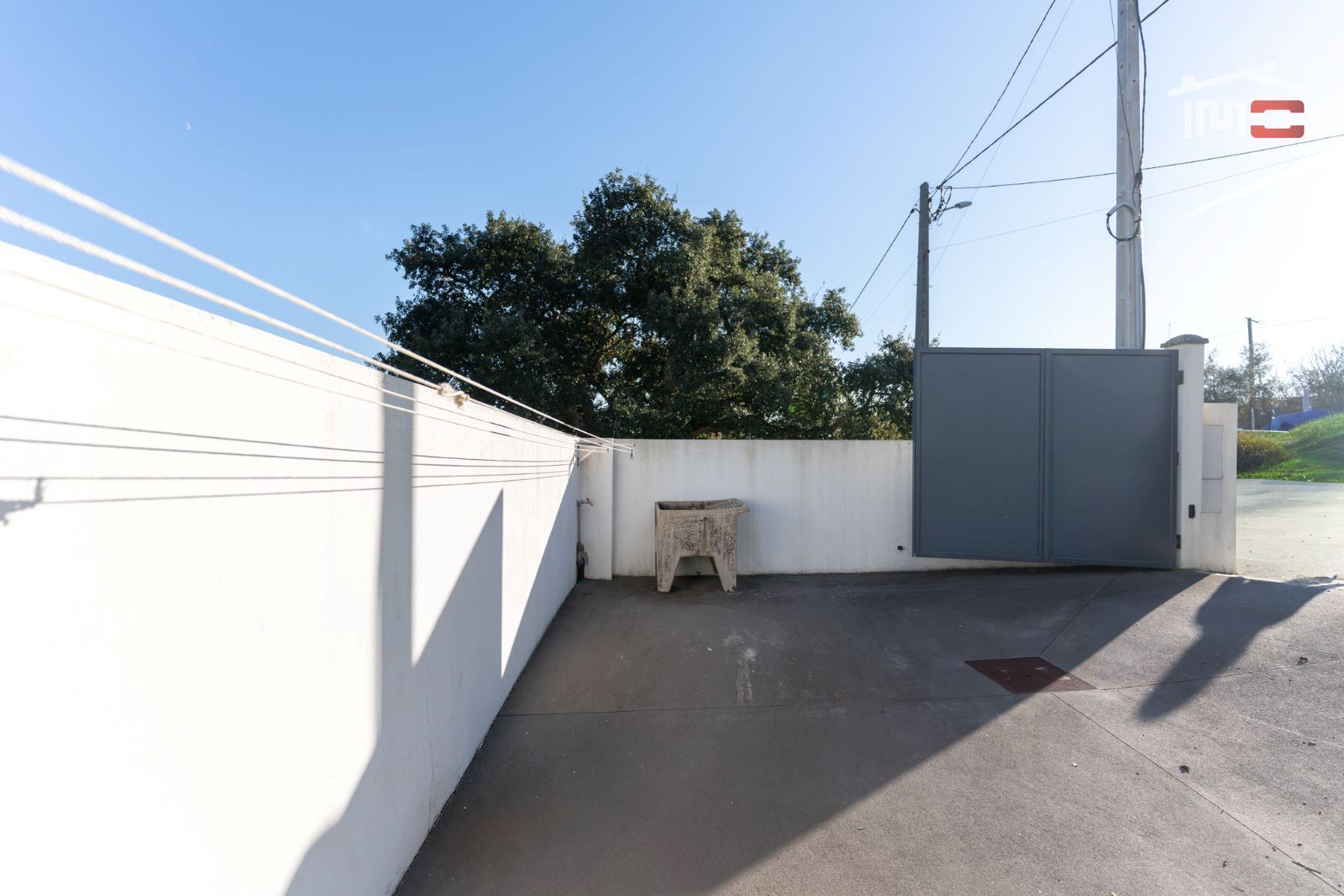 Moradia T3 para Arrendamento em Atouguia