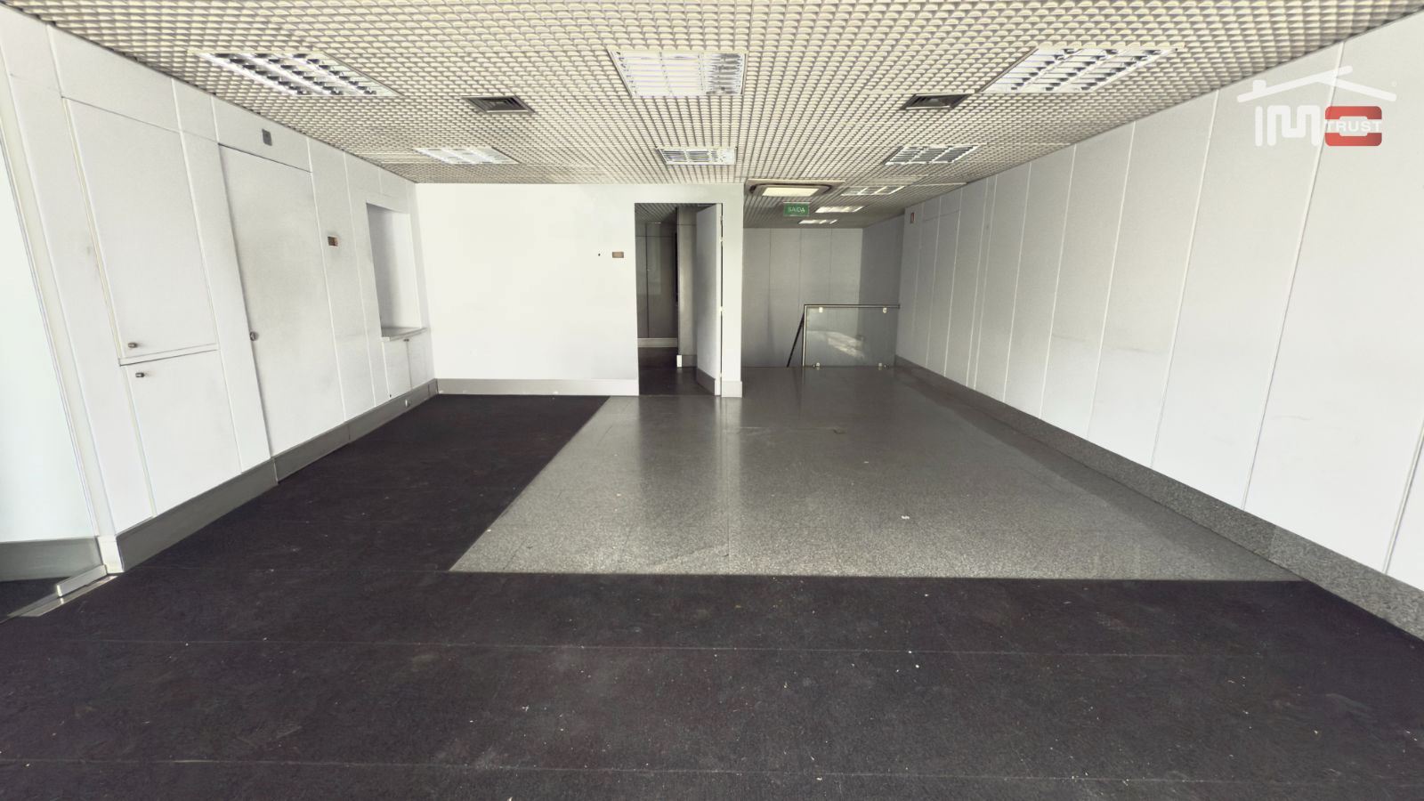 Loja para Arrendamento em Alvalade