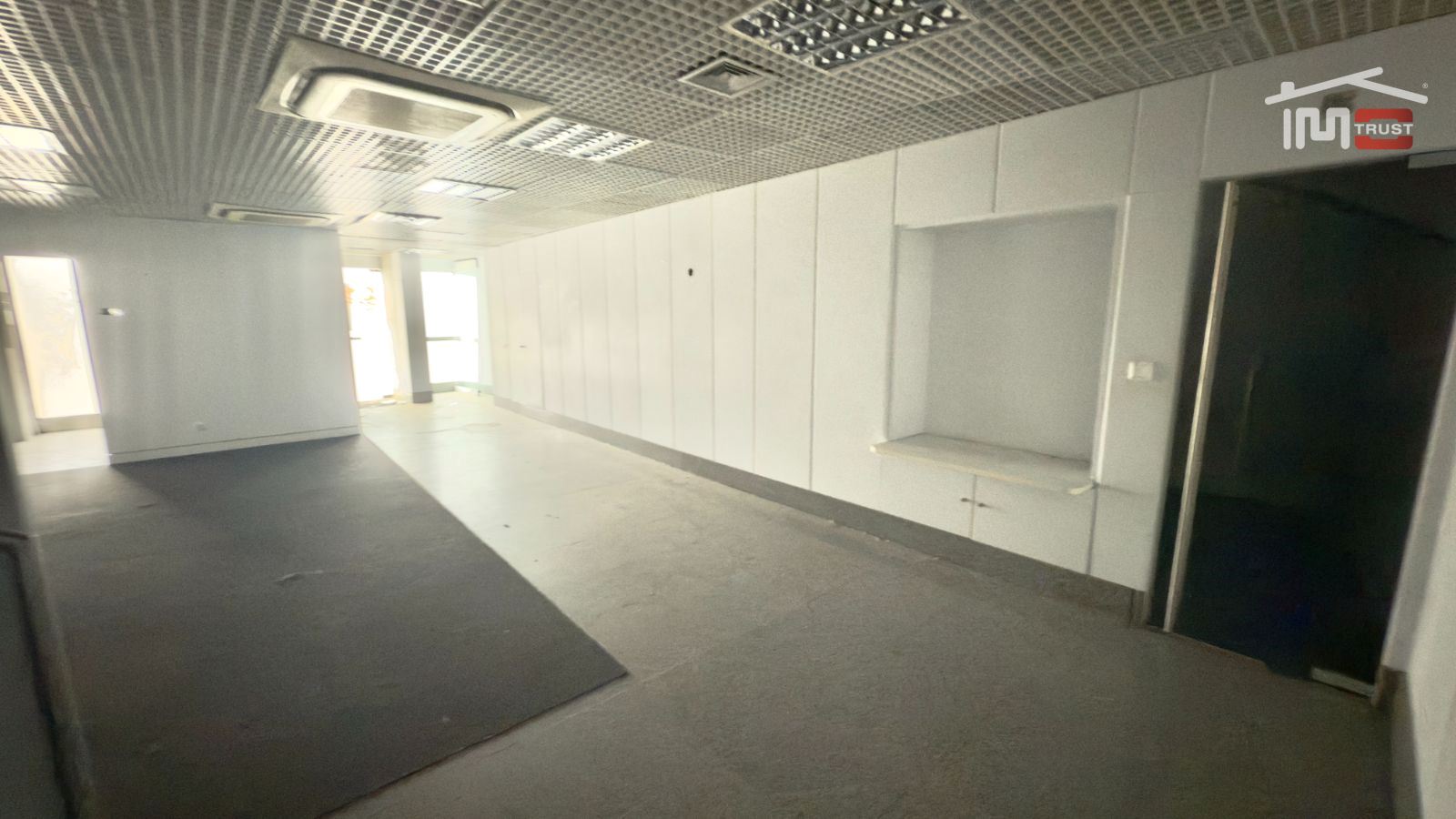 Loja para Arrendamento em Alvalade