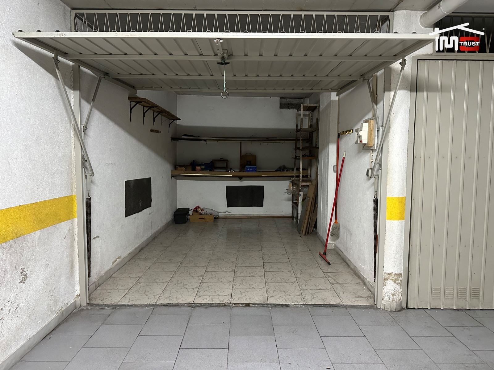 Negócio para Arrendamento em Queluz e Belas