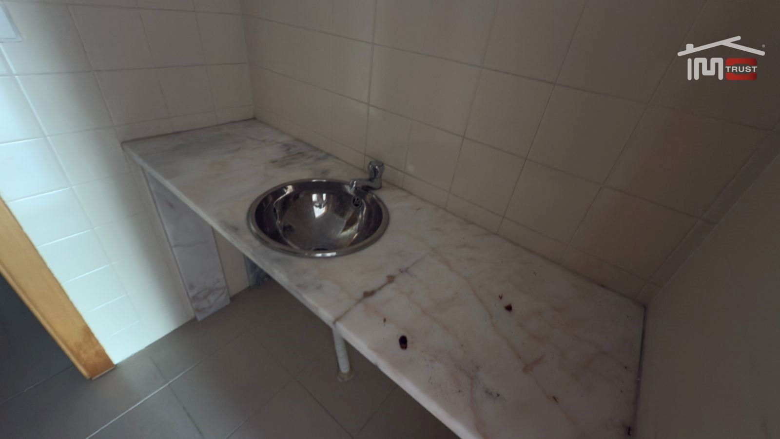 Loja para Venda em Camarate, Unhos e Apelação