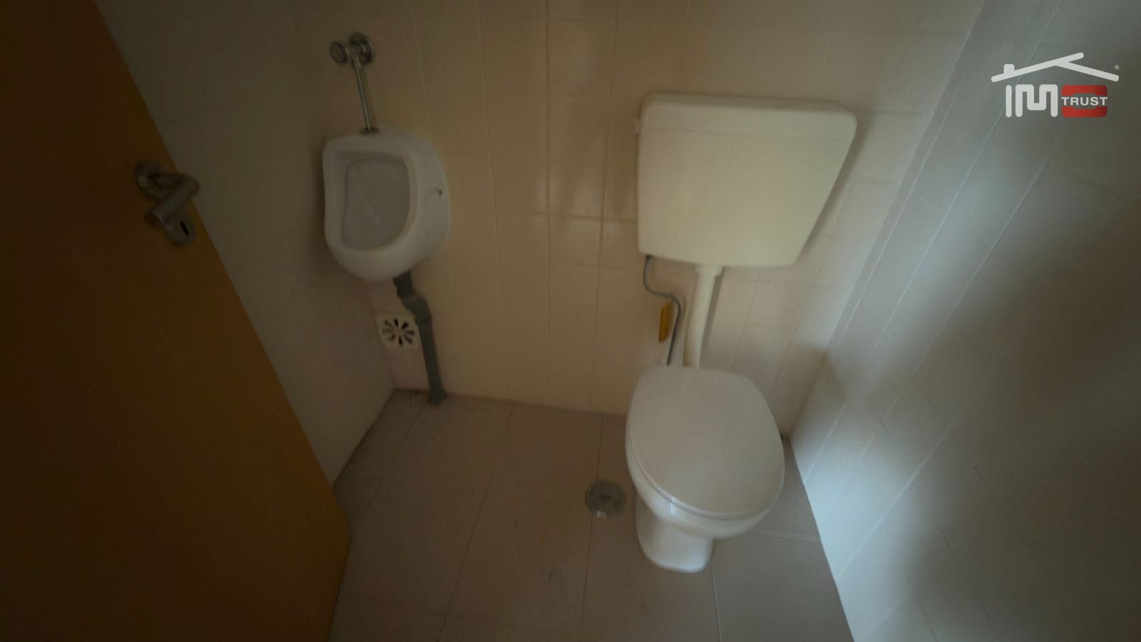 Loja para Venda em Camarate, Unhos e Apelação