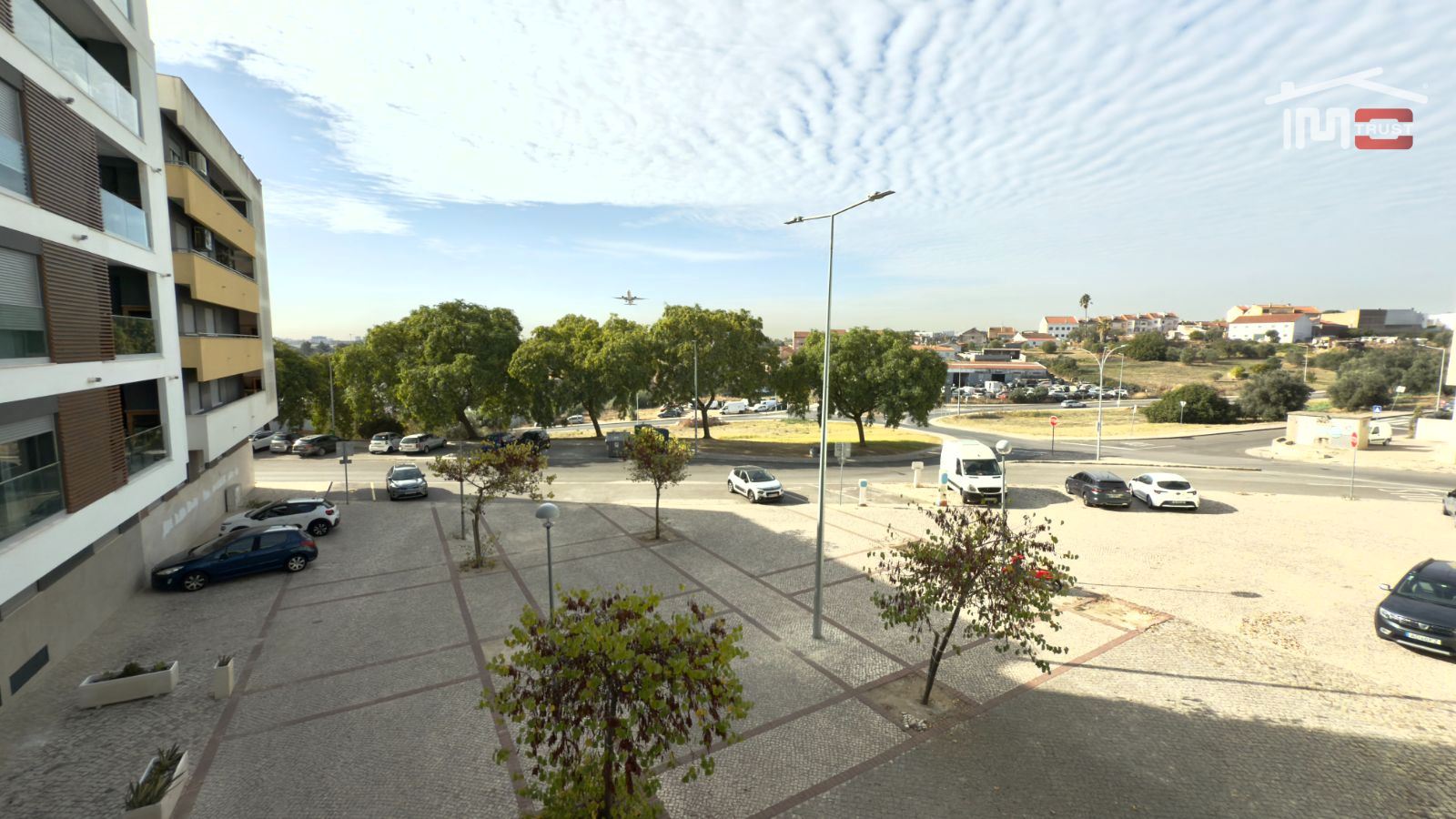 Loja para Venda em Camarate, Unhos e Apelação