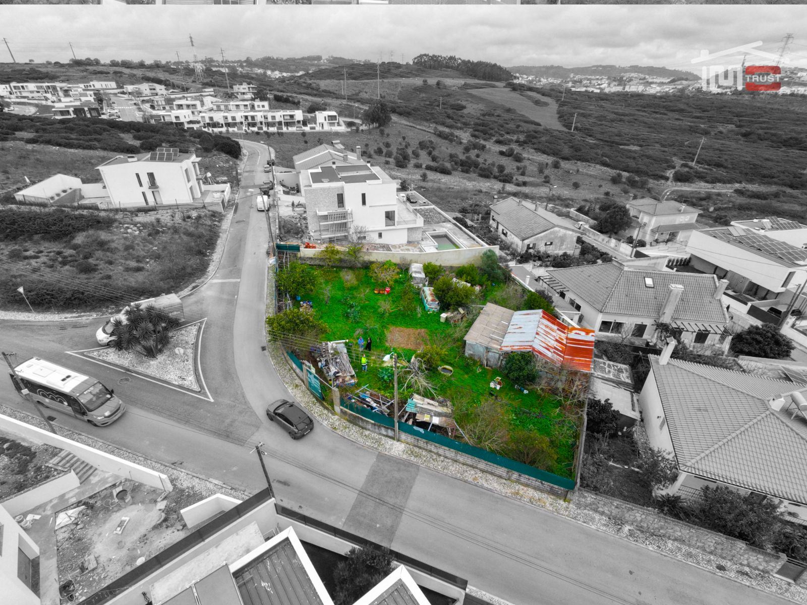 Terreno para Venda em Queluz e Belas