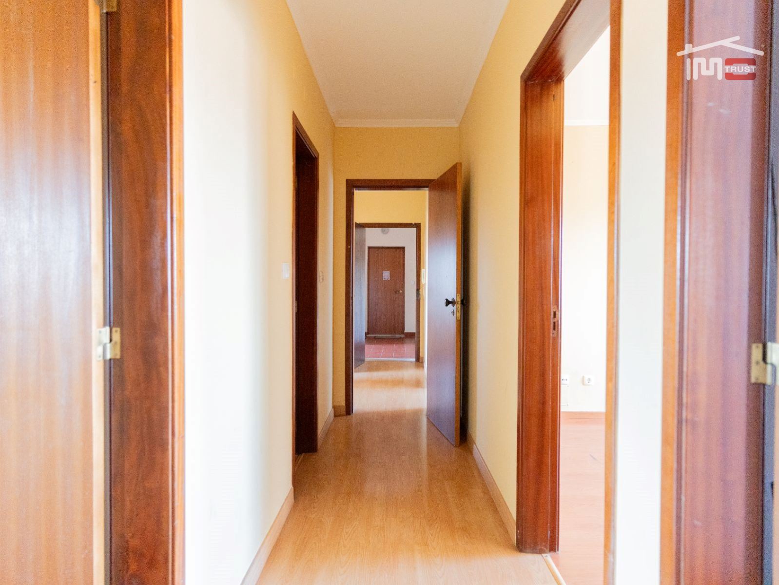 Apartamento T3 para Venda em Algueirão-Mem Martins