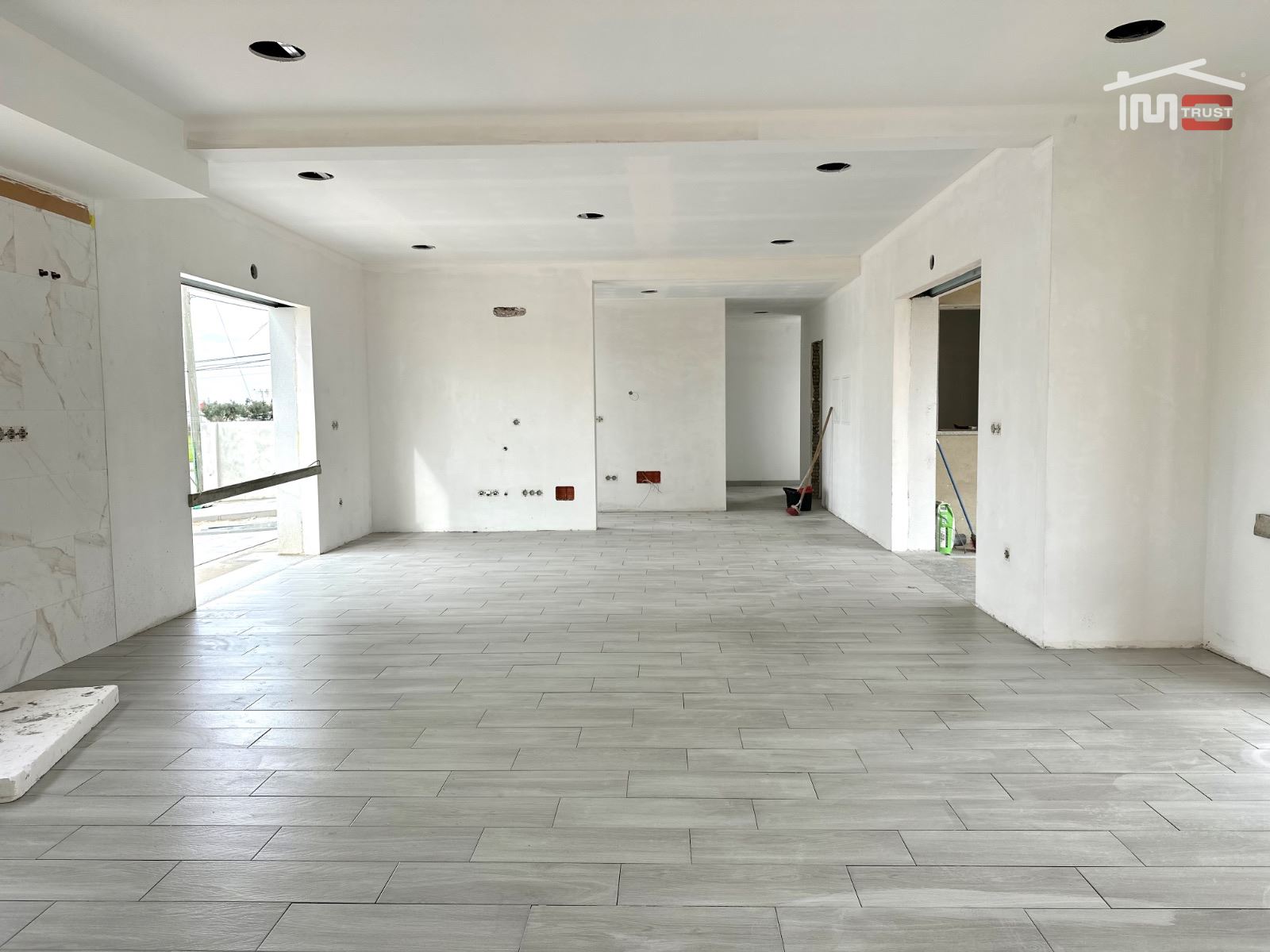 Moradia T4 para Venda em Atalaia e Alto Estanqueiro-Jardia