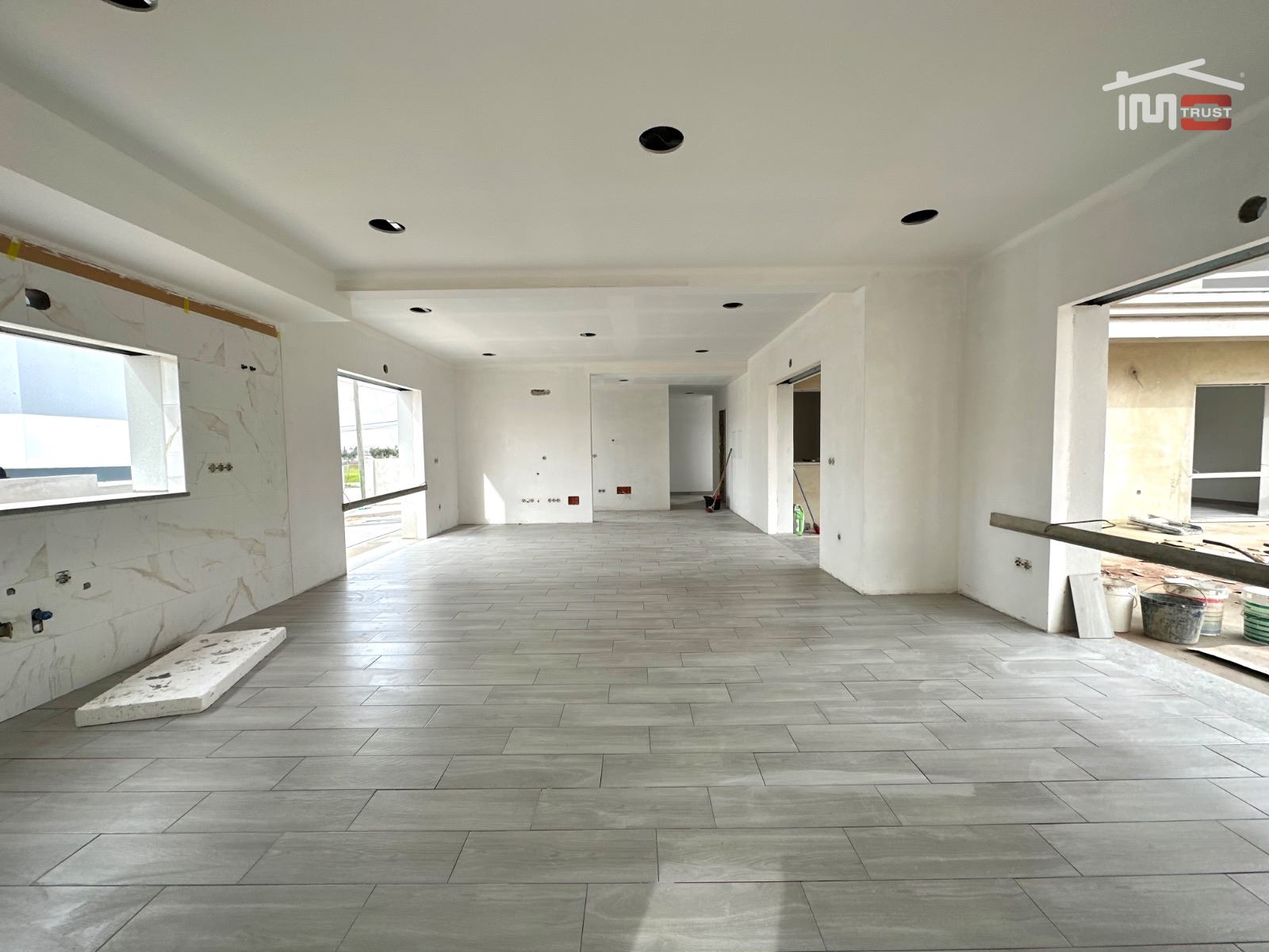 Moradia T4 para Venda em Atalaia e Alto Estanqueiro-Jardia