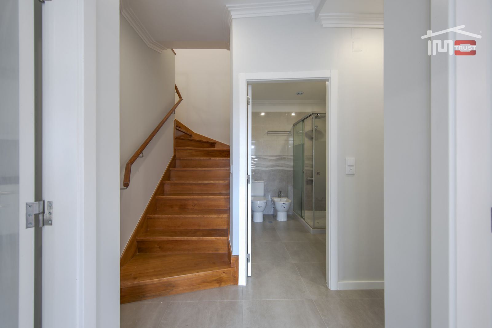 Moradia T4 para Venda em Queluz e Belas