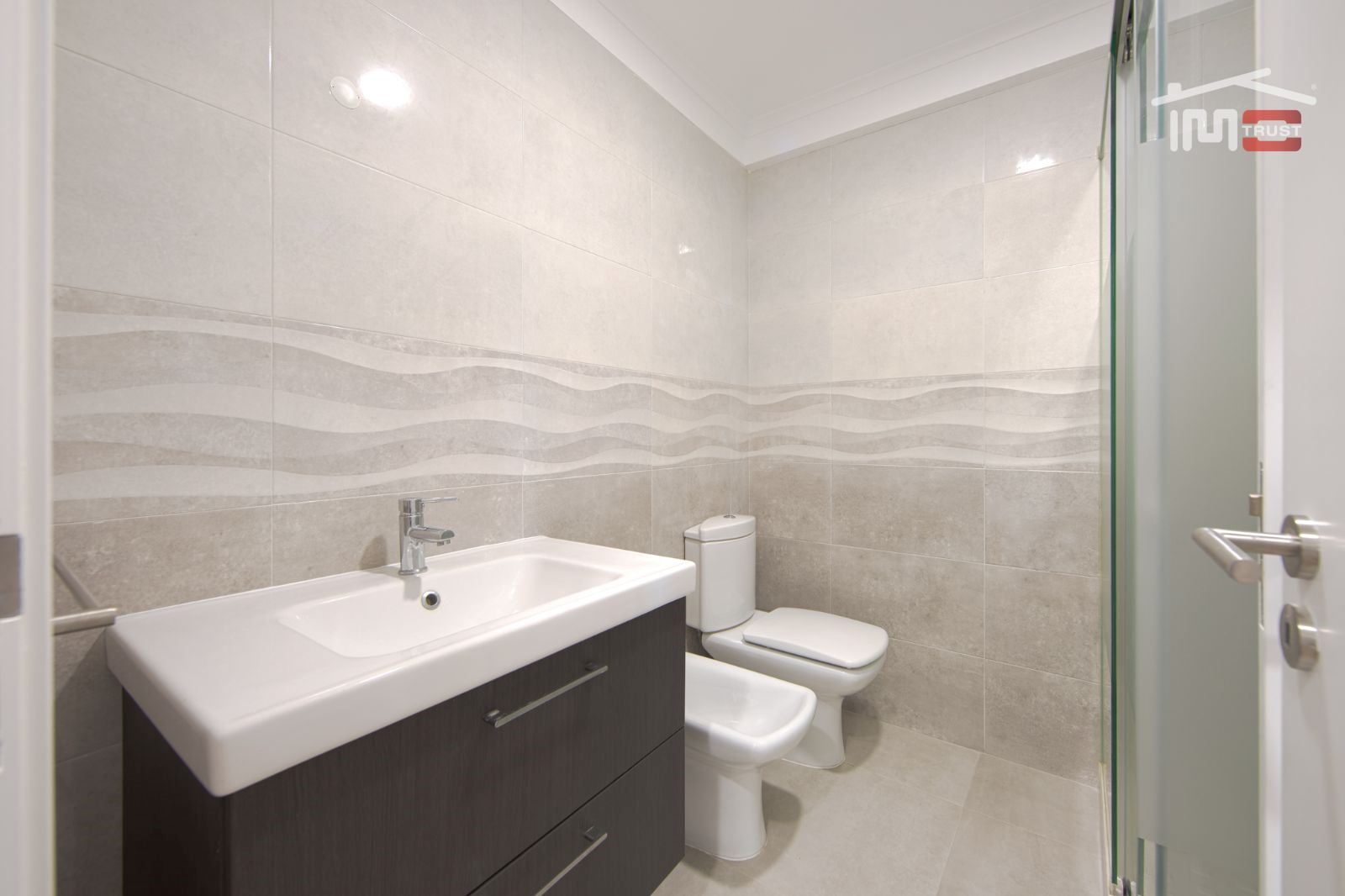 Moradia T4 para Venda em Queluz e Belas