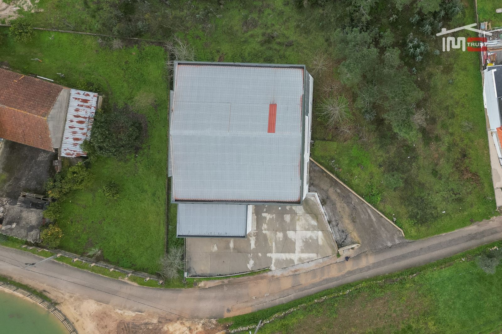 Negócio para Venda em São Mamede