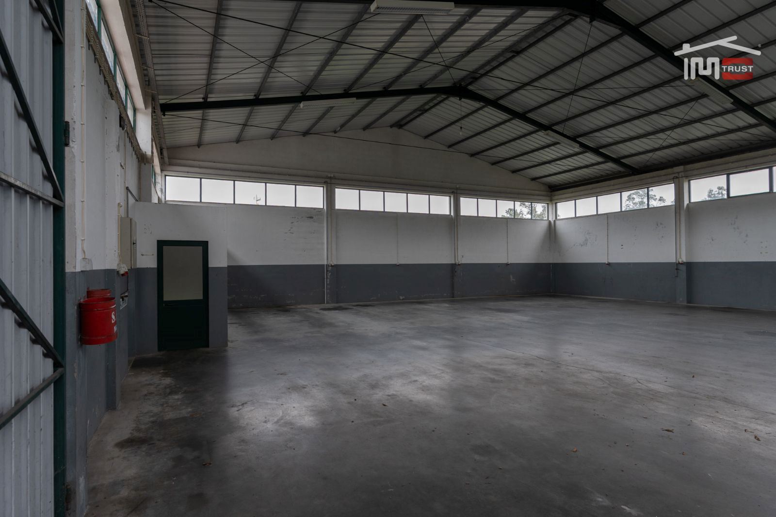 Negócio para Venda em São Mamede