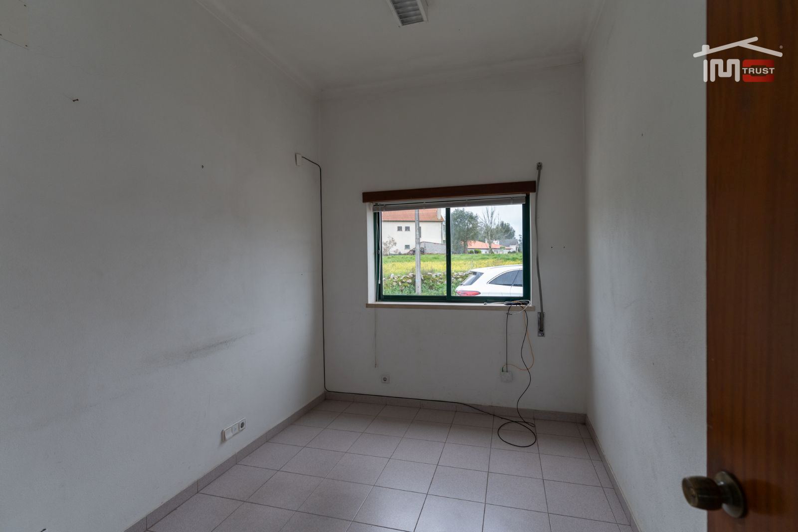 Negócio para Venda em São Mamede