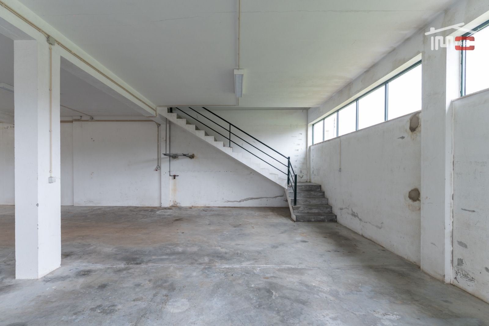 Negócio para Venda em São Mamede