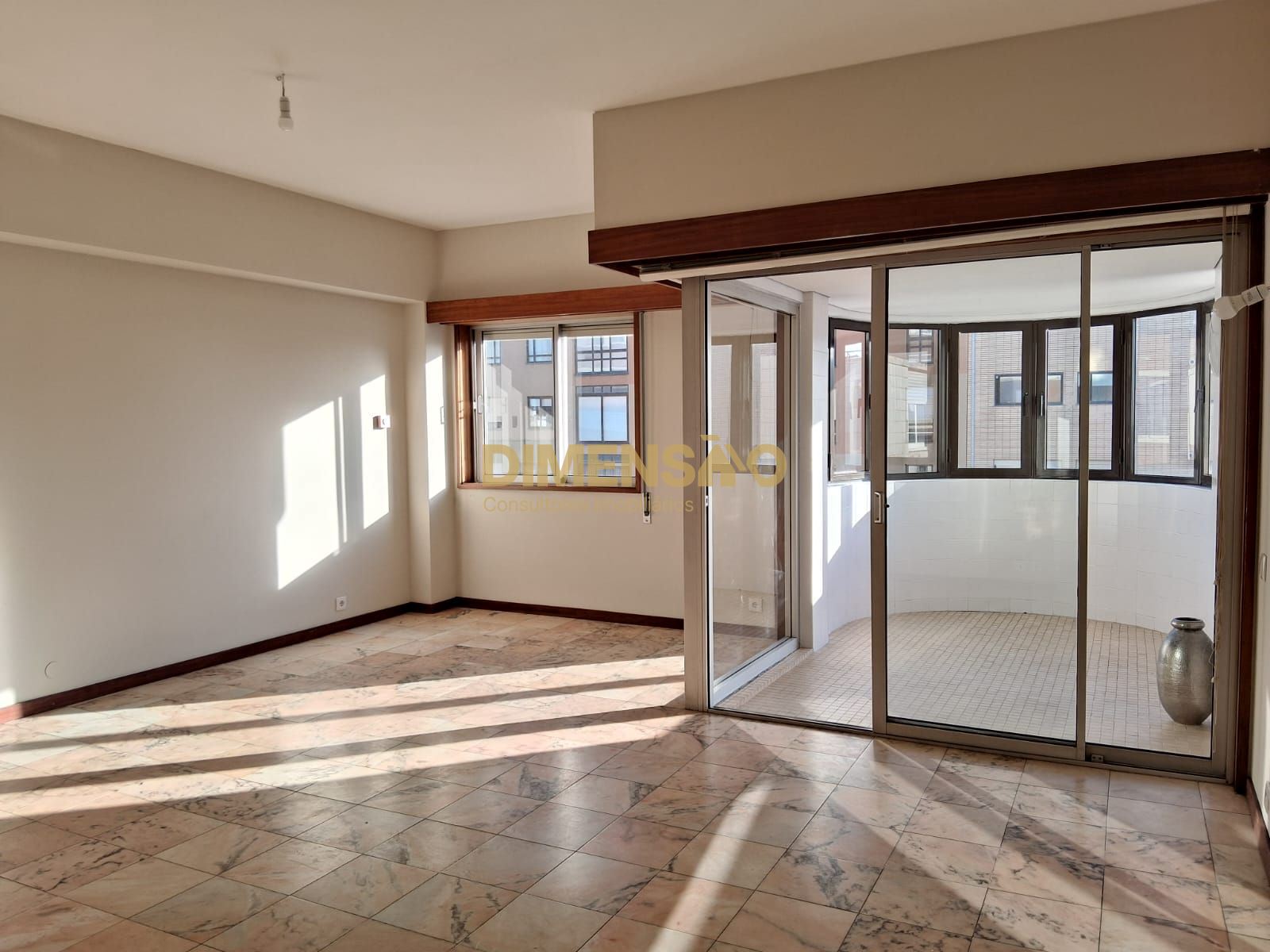 Apartamento T4 para Arrendamento em Matosinhos e Leça da Palmeira