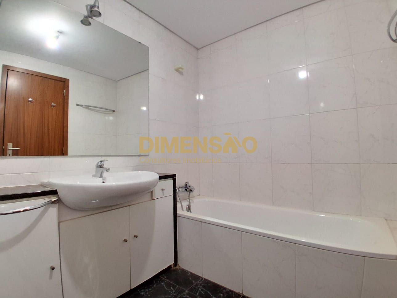 Apartamento T1 para Venda em Cidade da Maia