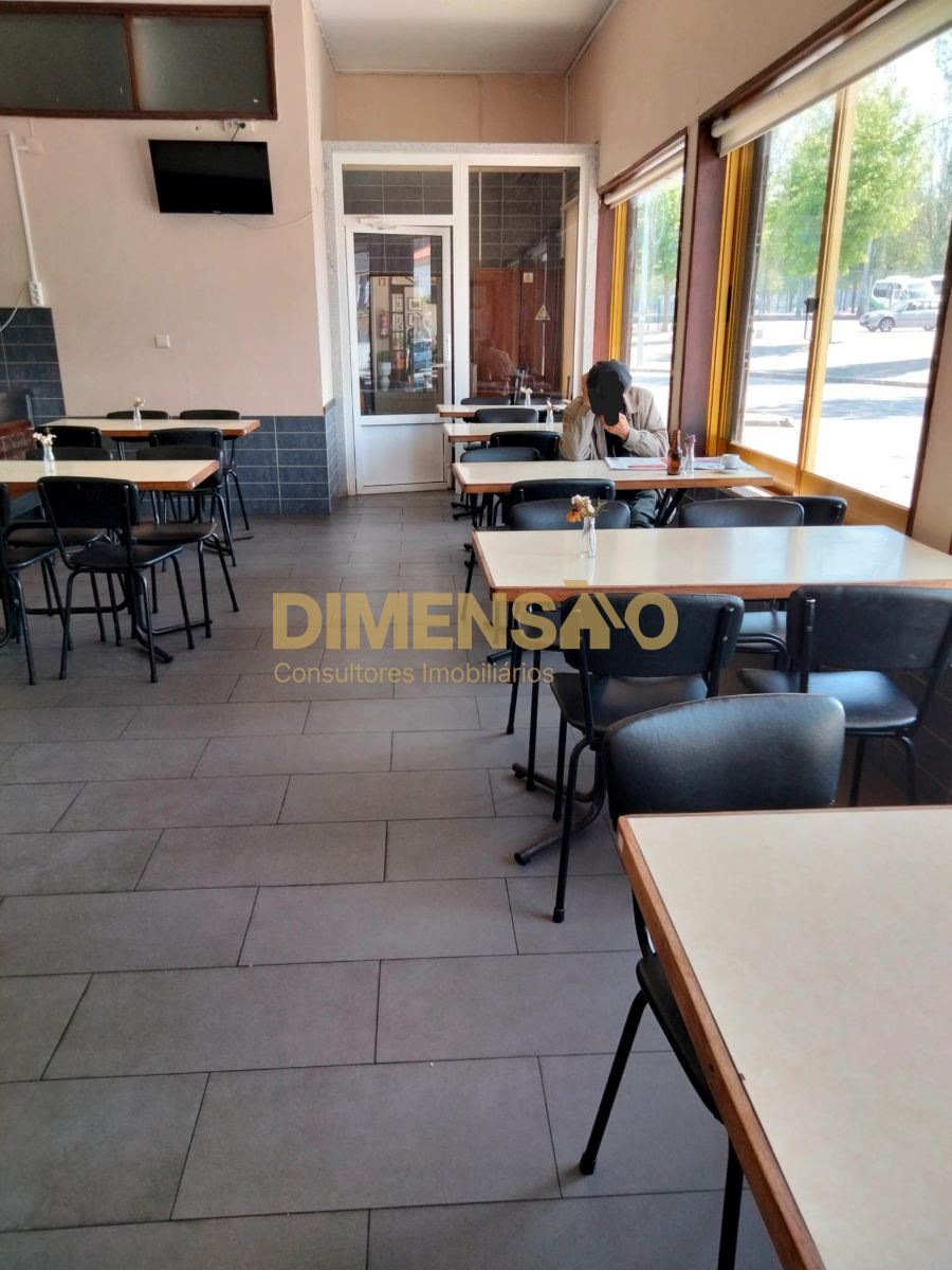 Loja para Trespasse em Custóias, Leça do Balio e Guifões