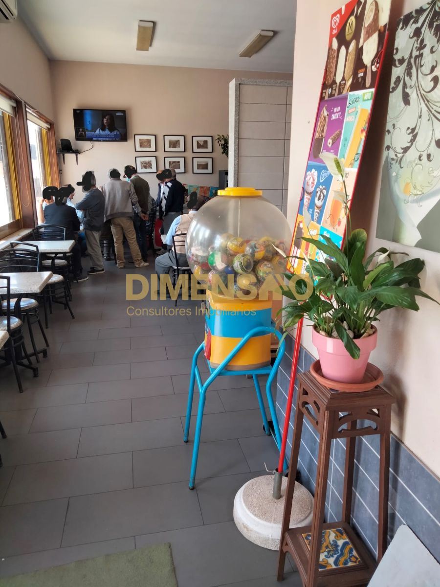 Loja para Trespasse em Custóias, Leça do Balio e Guifões