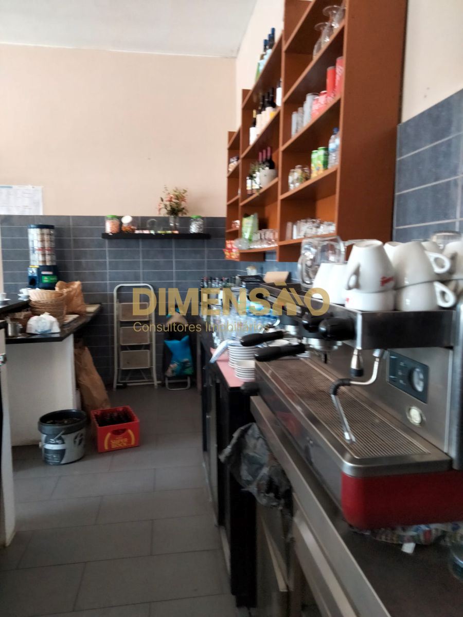 Loja para Trespasse em Custóias, Leça do Balio e Guifões