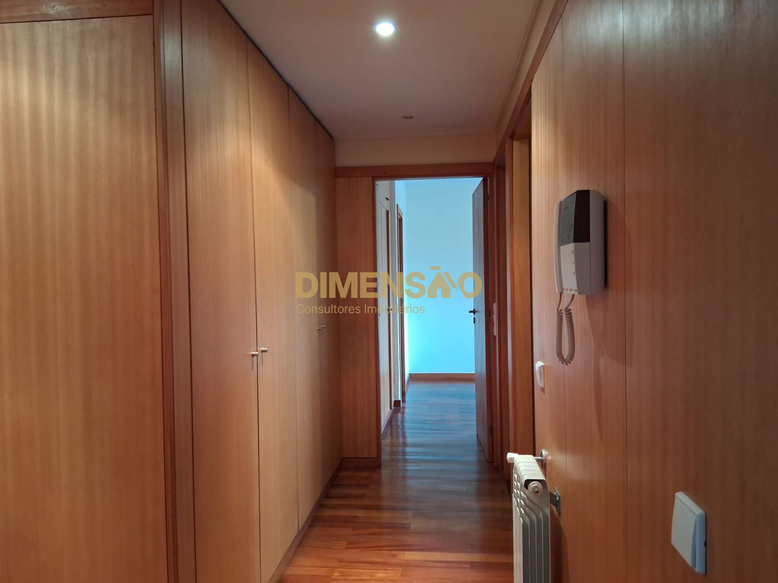 Apartamento T1 para Arrendamento em Pedrouços