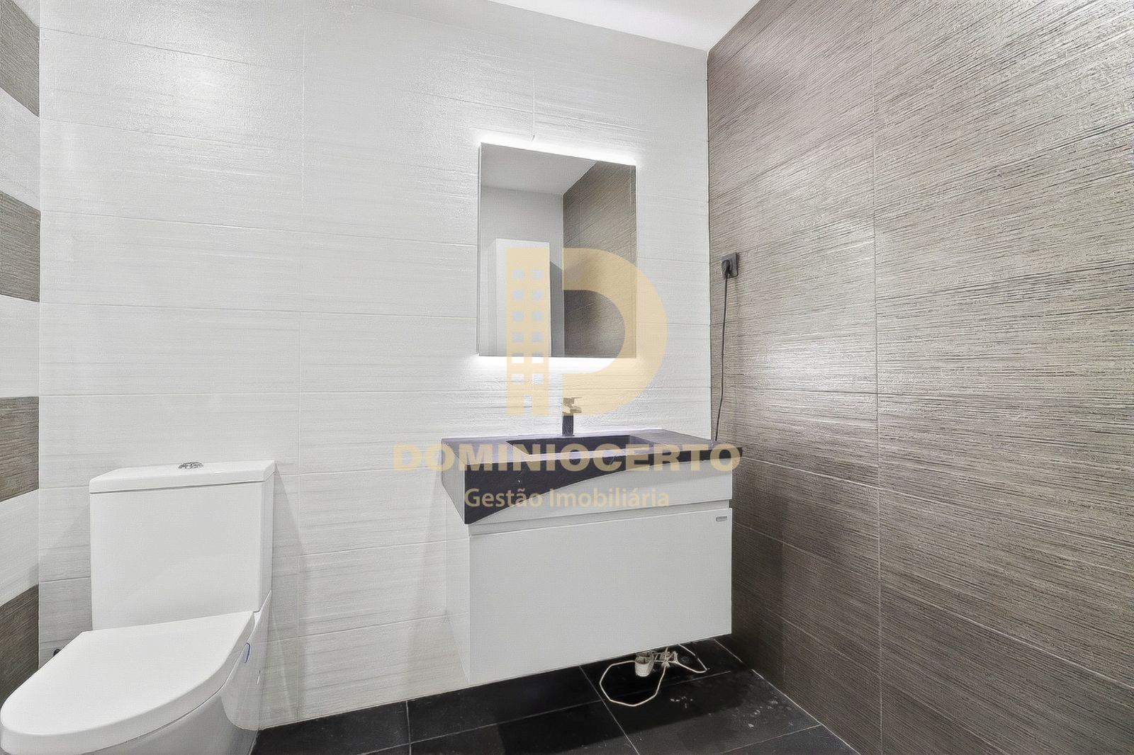 Moradia T3 para Venda em Gondomar (São Cosme), Valbom e Jovim