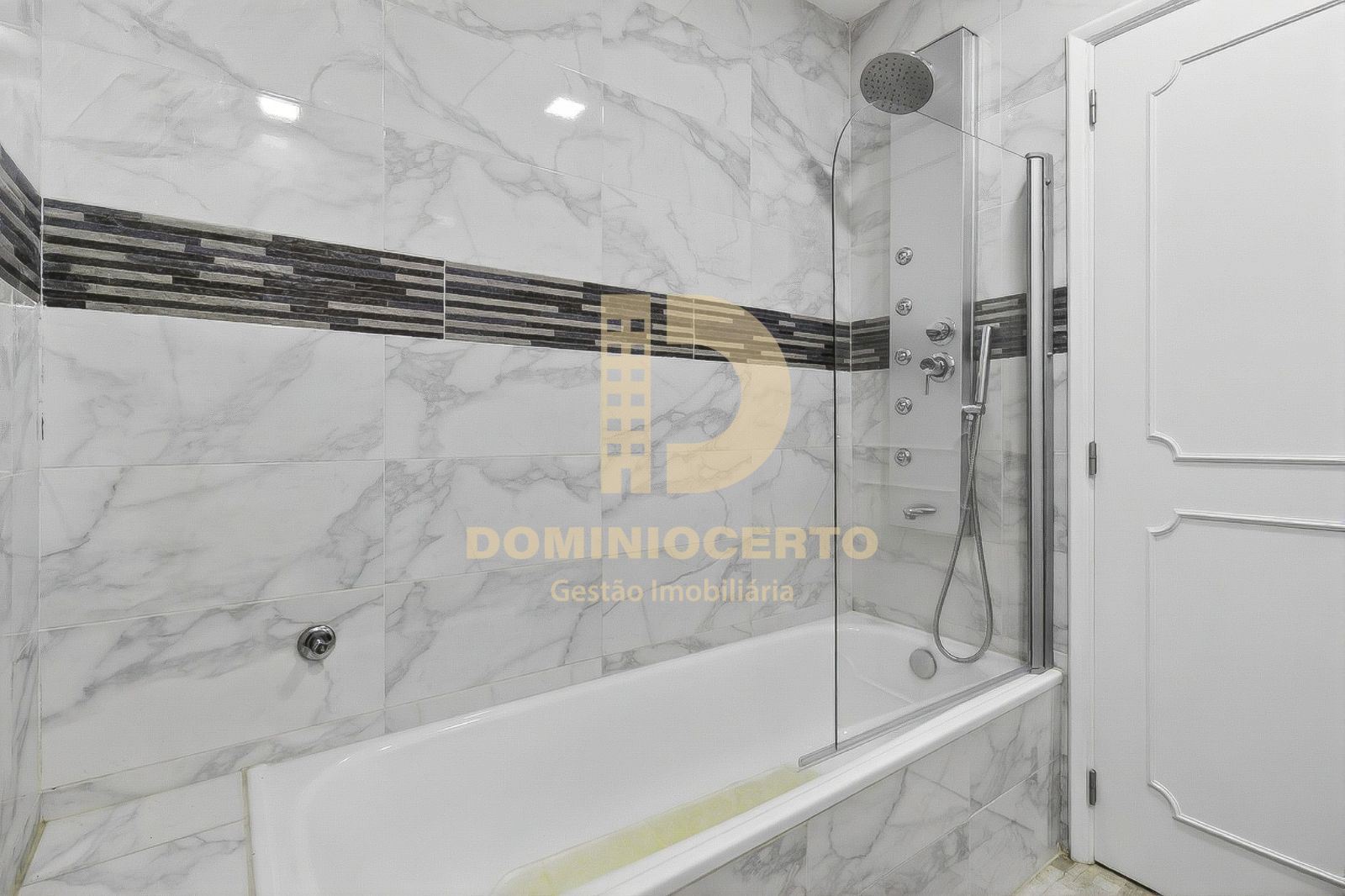 Moradia T3 para Venda em Gondomar (São Cosme), Valbom e Jovim