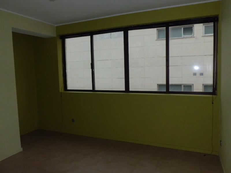 Escritório  - Cidade da Maia, Maia